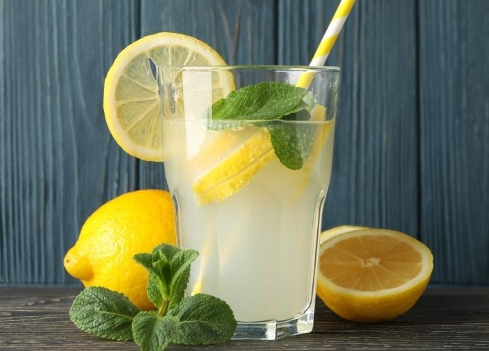 Bombay Sapphire (One Short)